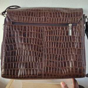 CLEARANCE - WILSON LEATHER Women’s Executive Brown Laptop Carrier Case